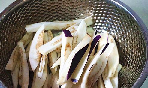 图片[15]-酒店大厨教你3道茄子的家常做法 软糯香滑-起舞食谱网