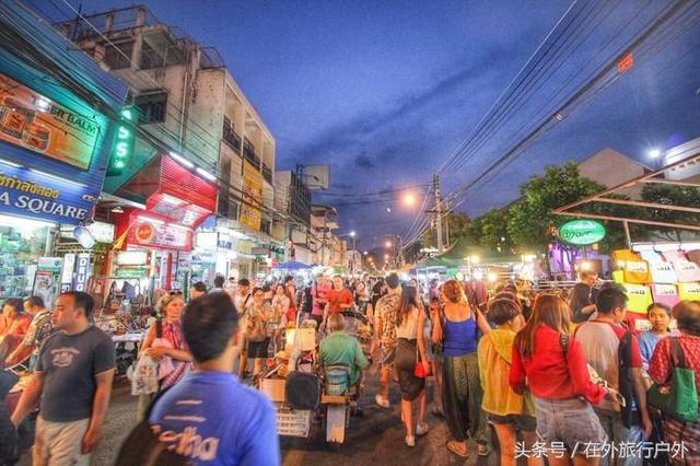 画面泰国旅游骑大象，90后小清新出游泰国