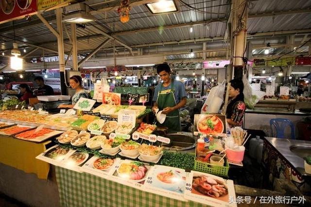 画面泰国旅游骑大象，90后小清新出游泰国