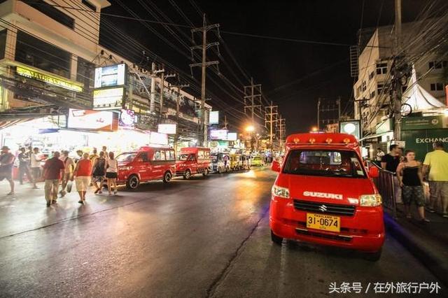 画面泰国旅游骑大象，90后小清新出游泰国