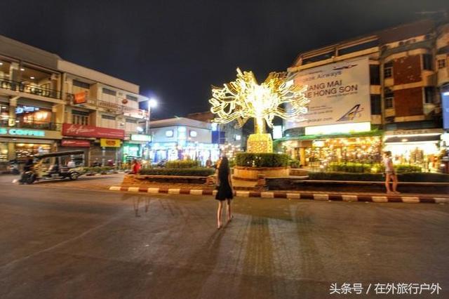 画面泰国旅游骑大象，90后小清新出游泰国