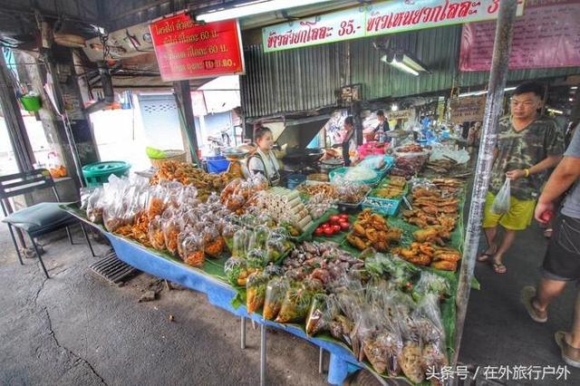 画面泰国旅游骑大象，90后小清新出游泰国