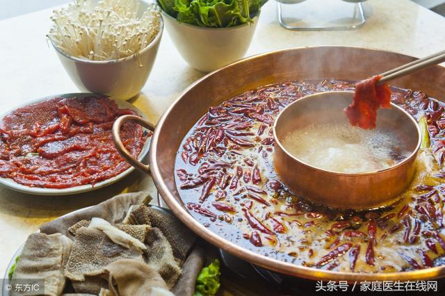 痛风不能吃什么蔬菜，脚痛风什么菜不能吃（奉劝痛风患者：3种食物是禁忌）