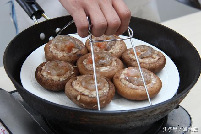 香菇酿肉的做法，香菇酿肉的做法窍门（不会做菜看一遍也能学会）