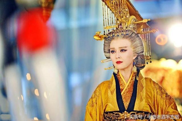 日月凌空演员表，日月凌空中太平公主的扮演者是谁（刘晓庆范冰冰斯琴高娃都演过武则天）