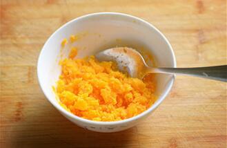 圖片[8]-【咸蛋黃焗南瓜條】做法步驟圖 咸香軟糯 入口即化-起舞食譜網(wǎng)