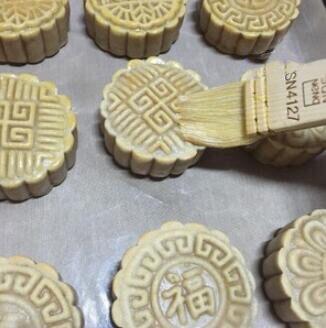 图片[9]-【广式月饼】做法步骤图 馅料松软 皮薄嫩滑-起舞食谱网