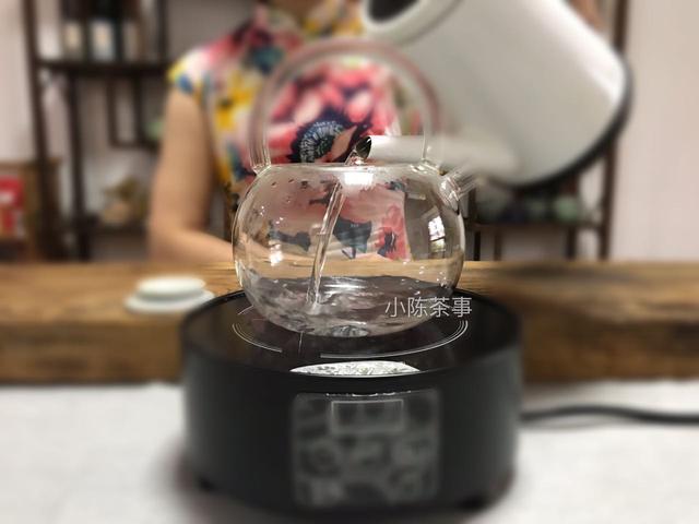 白茶的冲泡法，白茶的正确冲泡方法（图解白茶冲泡三大方式）