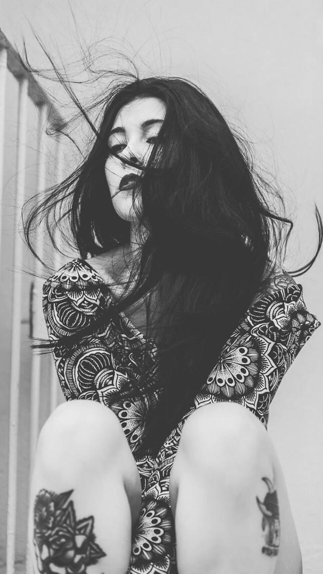 欧美头像女生，欧美头像微信（荷尔蒙的气息四处飘散）