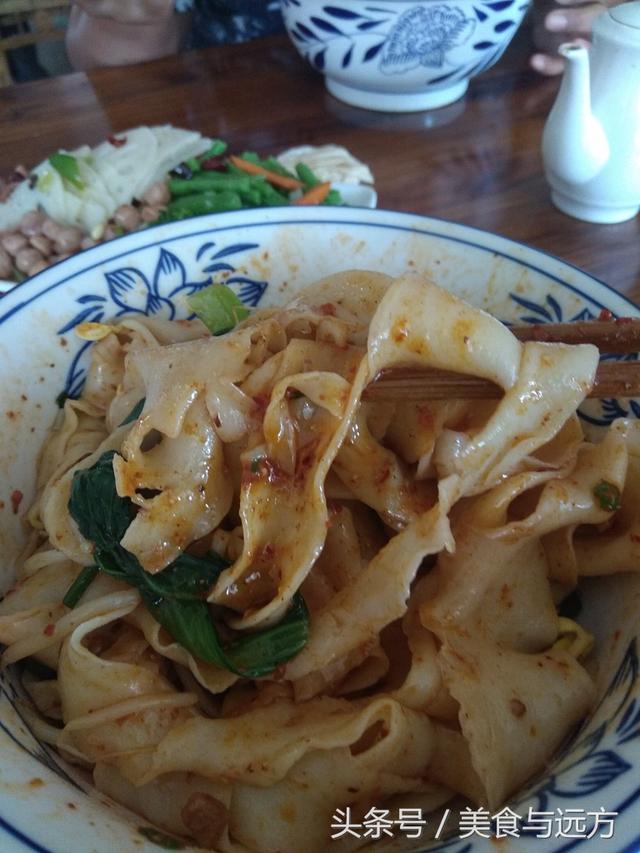 正宗陕西老碗面，倒是一碗老碗面真是够实在