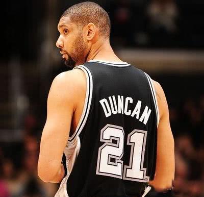 篮球位置，篮球位置的分工都是什么（篮球的五个位置讲解）