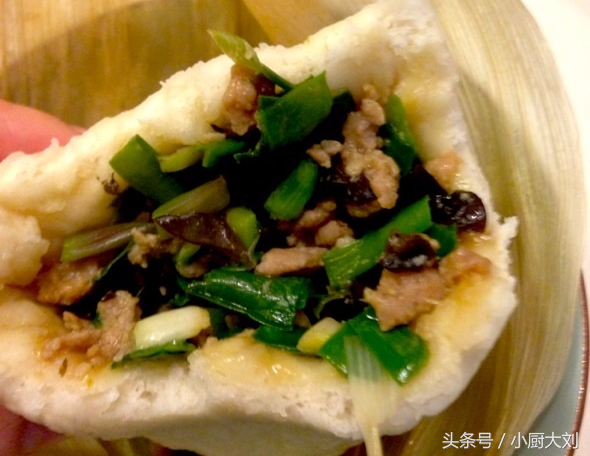 韭菜不变色的窍门，韭菜花怎么腌制不变色（做出的韭菜猪肉包子韭菜翠绿不变色）