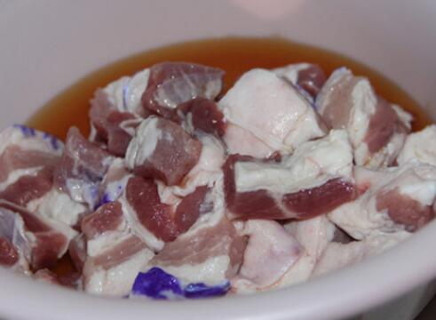 圖片[4]-【蜜汁紅燒肉】做法步驟圖 秘制配方 做出五星級酒店大廚的手-起舞食譜網