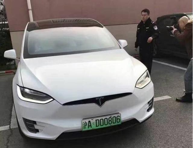 京ag车牌代表什么意思,京a6车牌代表什么(碰到了也做好离远点)