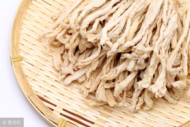 白菜叶子干枯是什么病，白菜叶子干枯是什么病害（农村常见的5种干菜）