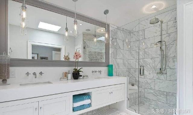 卧室门对着卫生间风水化解，卧室门对着卫生间风水化解视频（“卧室门”对“厕所门”为何会风水不好）