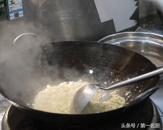 鸡刨豆腐的家常做法，鸡刨豆腐的做法（大厨分享鸡刨豆腐的做法）