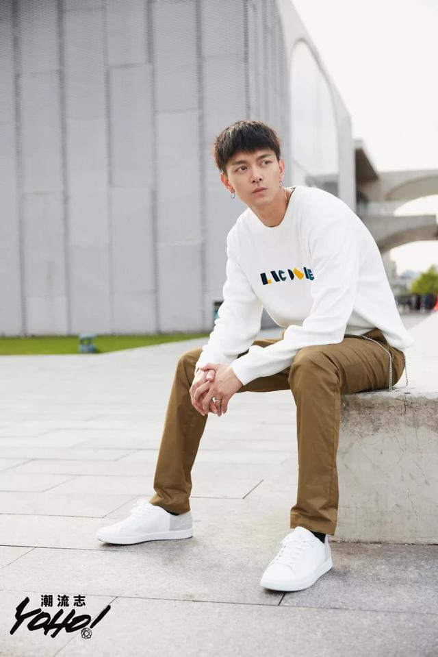 lacoste怎么读，lacoste怎么读英文（用26个字母去了解一个“你以为了解的品牌”）