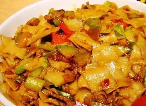 石头饼是哪里的特产，这个城市在抖音上很火2500年前就是网红