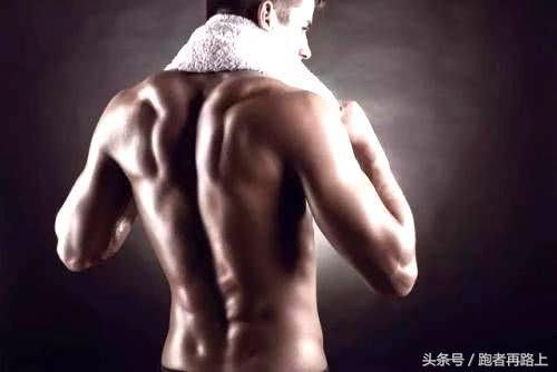 徒手怎么练背阔肌，徒手怎么练背阔肌效果好（这4个动作可以帮助你）