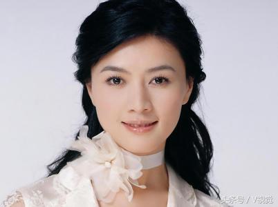 蒋雯丽 在《黑冰》中饰 汪静雯/鲁晓飞.田海蓉在《黑冰》中 饰 刘眉.