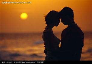 女友哭很心疼的星座男生，会哭的星座男（女友一哭就会心疼的星座男）