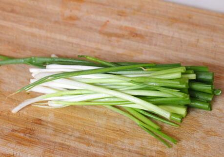 圖片[4]-【蔥油餅】做法步驟圖 20年經驗大叔  蔥香四溢 口感松脆有層次-起舞食譜網