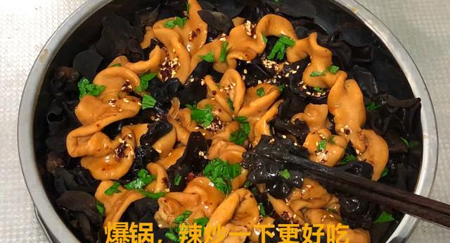 煮猪大肠放什么调料，煮猪大肠的做法大全（难怪又腥又臭不好吃）
