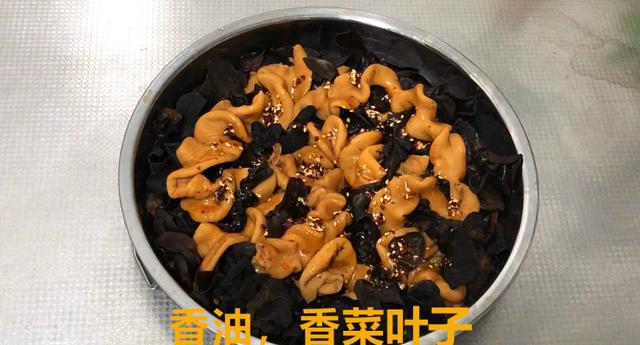 煮猪大肠放什么调料，煮猪大肠的做法大全（难怪又腥又臭不好吃）