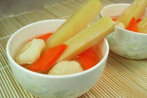 挑选甘蔗的方法介绍，怎么挑甘蔗（俗话说秋吃甘蔗赛人参）