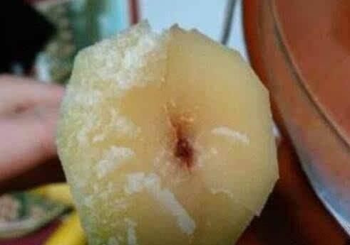 挑选甘蔗的方法介绍，怎么挑甘蔗（俗话说秋吃甘蔗赛人参）