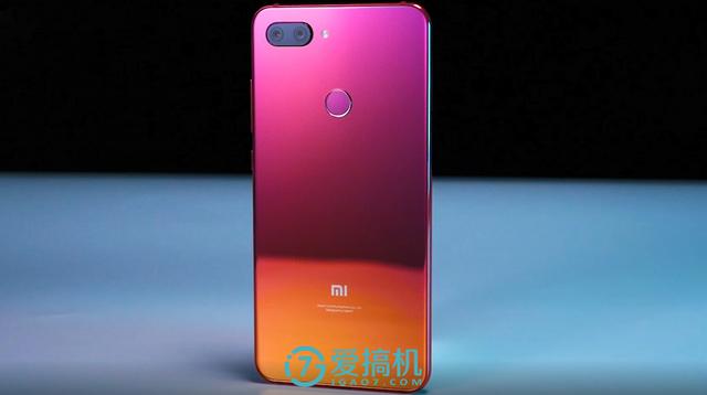 小米8青春版怎么样，小米8青春版怎么样耗电快怎么解决（小米8青春版首发上手）