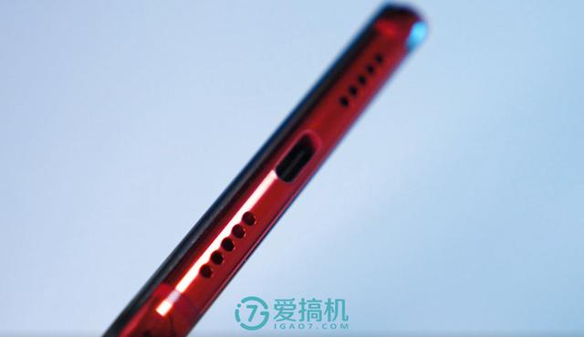 小米8青春版怎么样，小米8青春版怎么样耗电快怎么解决（小米8青春版首发上手）