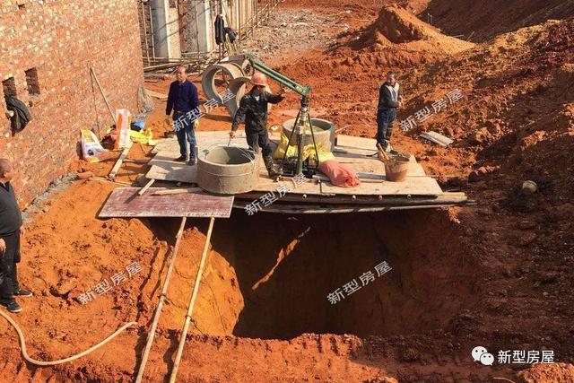 化粪池做法与尺寸图，农村化粪池两格建造全过程（教施工队建个化粪池）