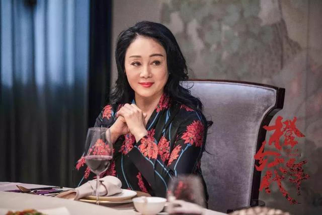 王姬老公高峰资料，王姬老公（现实中为给儿子治病她曾放弃事业）