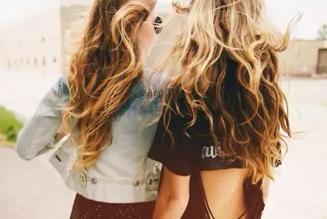 阳光总在风雨后歌词介绍，《阳光总在风雨后》歌词（朋友一场<好文>）