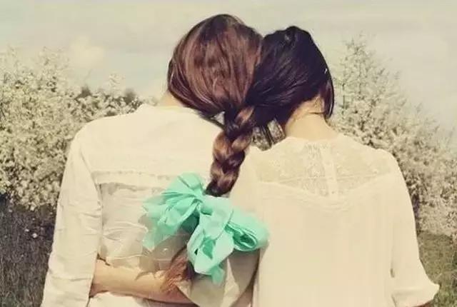 阳光总在风雨后歌词介绍，《阳光总在风雨后》歌词（朋友一场<好文>）