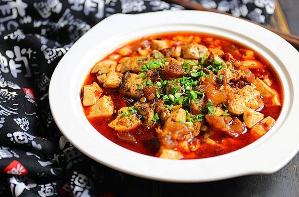 【麻婆豆腐】做法步驟圖 嫩滑 做法超級(jí)簡單-起舞食譜網(wǎng)