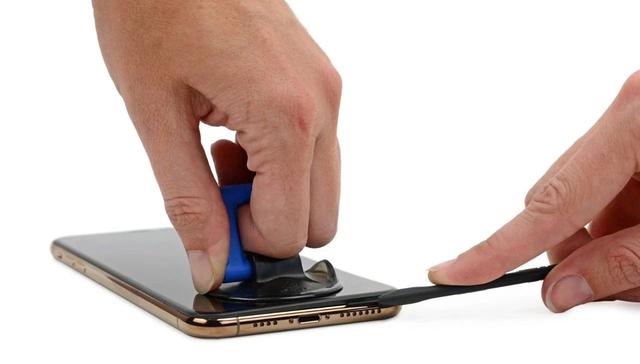 iphonexs拆解主板，iPhoneXS和Max拆机对比