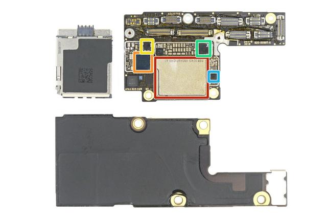 iphonexs拆解主板，iPhoneXS和Max拆机对比