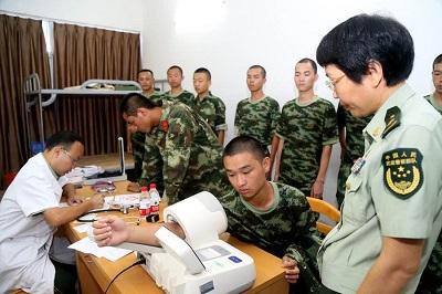 新兵训练不合格怎么办，新兵三个月不合格怎么办（我儿子入伍后体检和训练发现身体有问题）