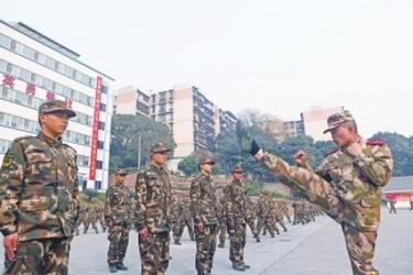 新兵训练不合格怎么办，新兵三个月不合格怎么办（我儿子入伍后体检和训练发现身体有问题）
