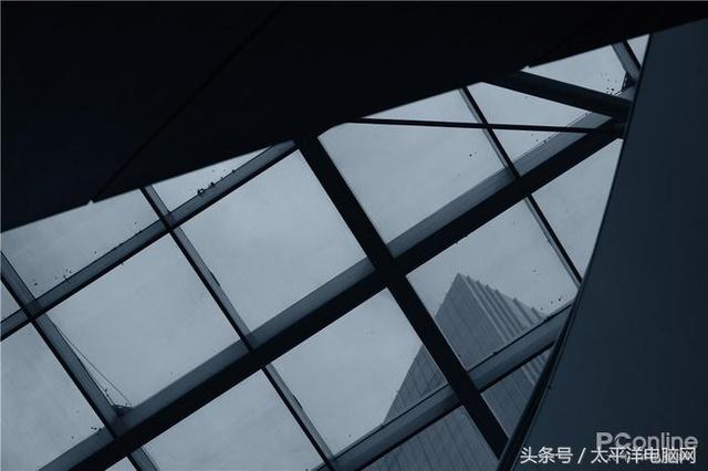 富士数码相机官网，富士胶片相机（60P,在座的APS-C都不是对手）