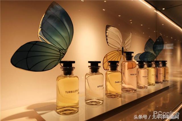 富士数码相机官网，富士胶片相机（60P,在座的APS-C都不是对手）