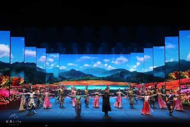 贵州阳朔游必去景点旅游攻略，阳朔旅游攻略必去景点（来阳朔怎么能不去桂林千古情景区）