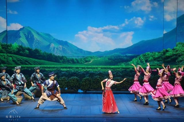 贵州阳朔游必去景点旅游攻略，阳朔旅游攻略必去景点（来阳朔怎么能不去桂林千古情景区）