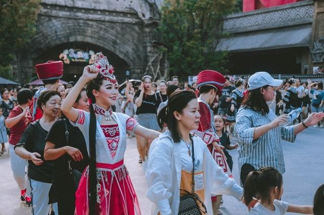 贵州阳朔游必去景点旅游攻略，阳朔旅游攻略必去景点（来阳朔怎么能不去桂林千古情景区）