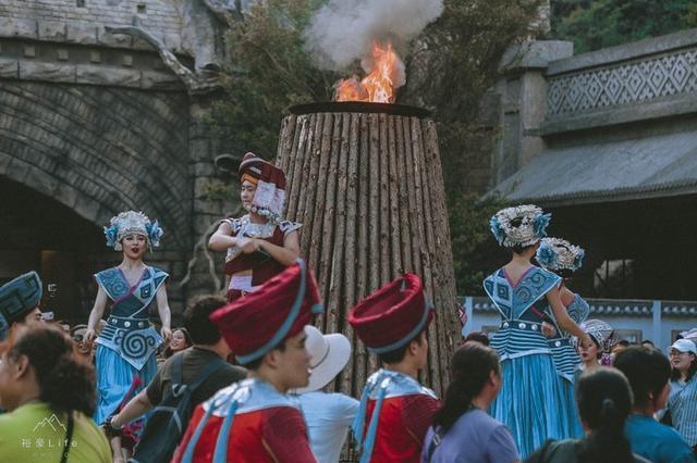 贵州阳朔游必去景点旅游攻略，阳朔旅游攻略必去景点（来阳朔怎么能不去桂林千古情景区）