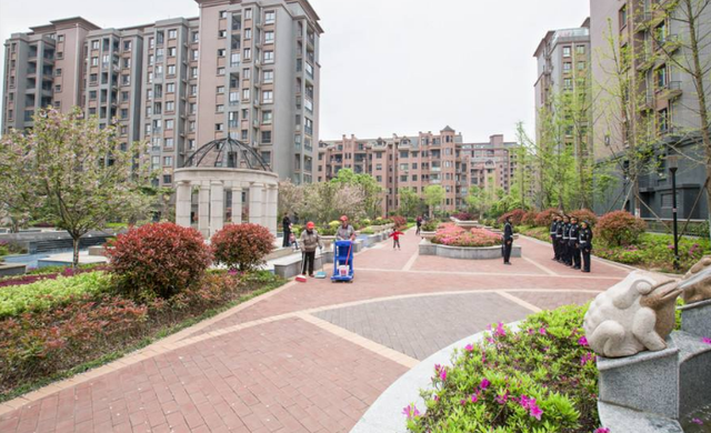 不适合住别墅的6类人，物业将业主分三六九等