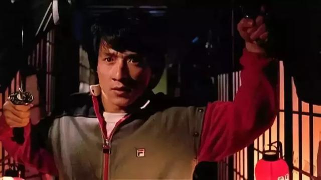斐乐是哪个国家的品牌，斯凯奇是哪个国家的品牌（人手一件的FILA品牌）